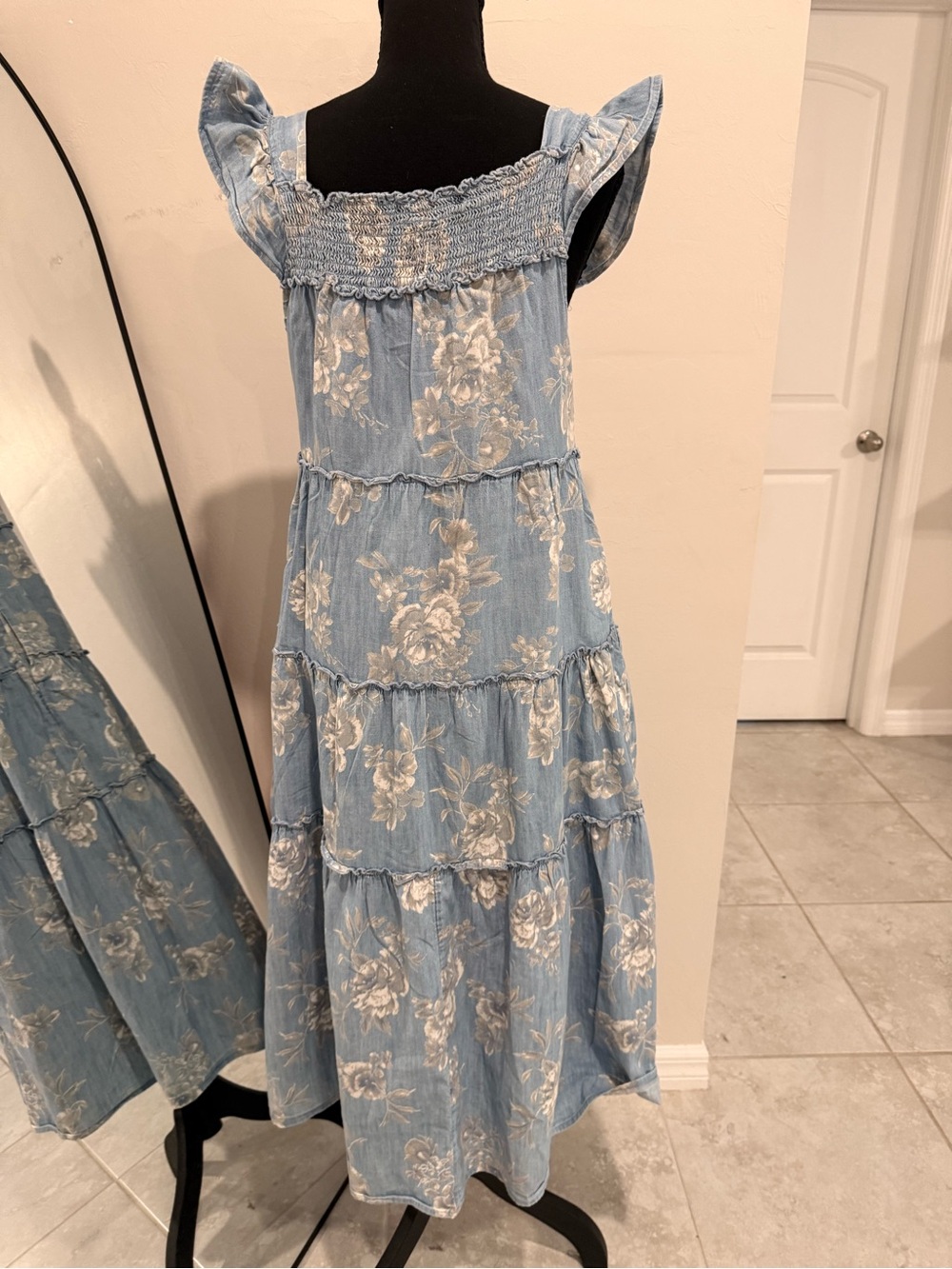 100% Cotton Old Navy Blue Floral Tiered Maxi Dress - Picture 2 of 6
